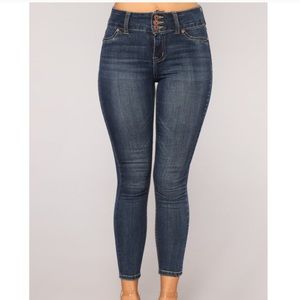 ♥️$16 365 denim triple button waist jean Sz.30